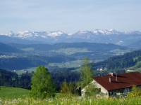Von Hinterreute mit Schweizer Berge